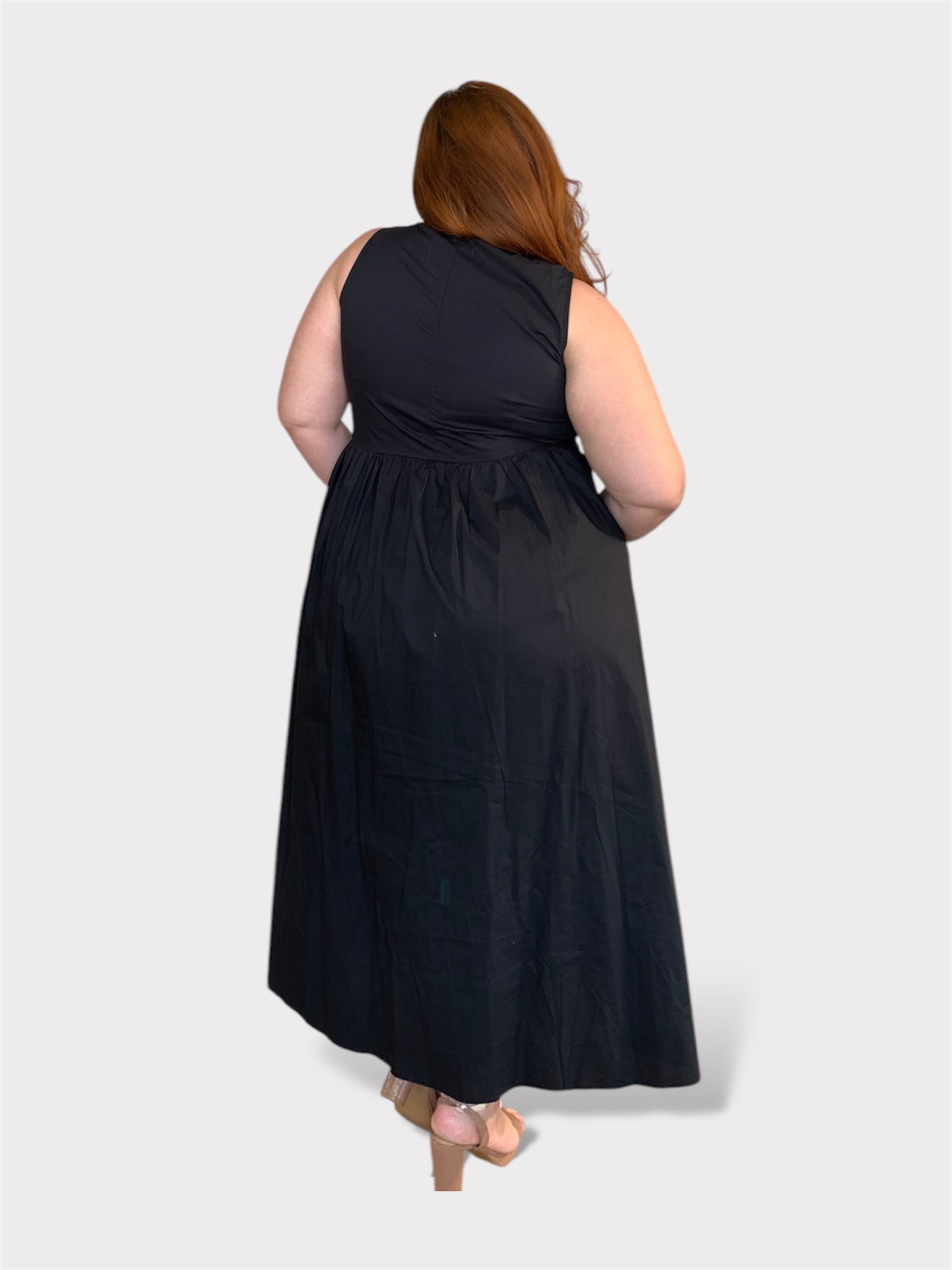 Pocket Noir Maxi Dress