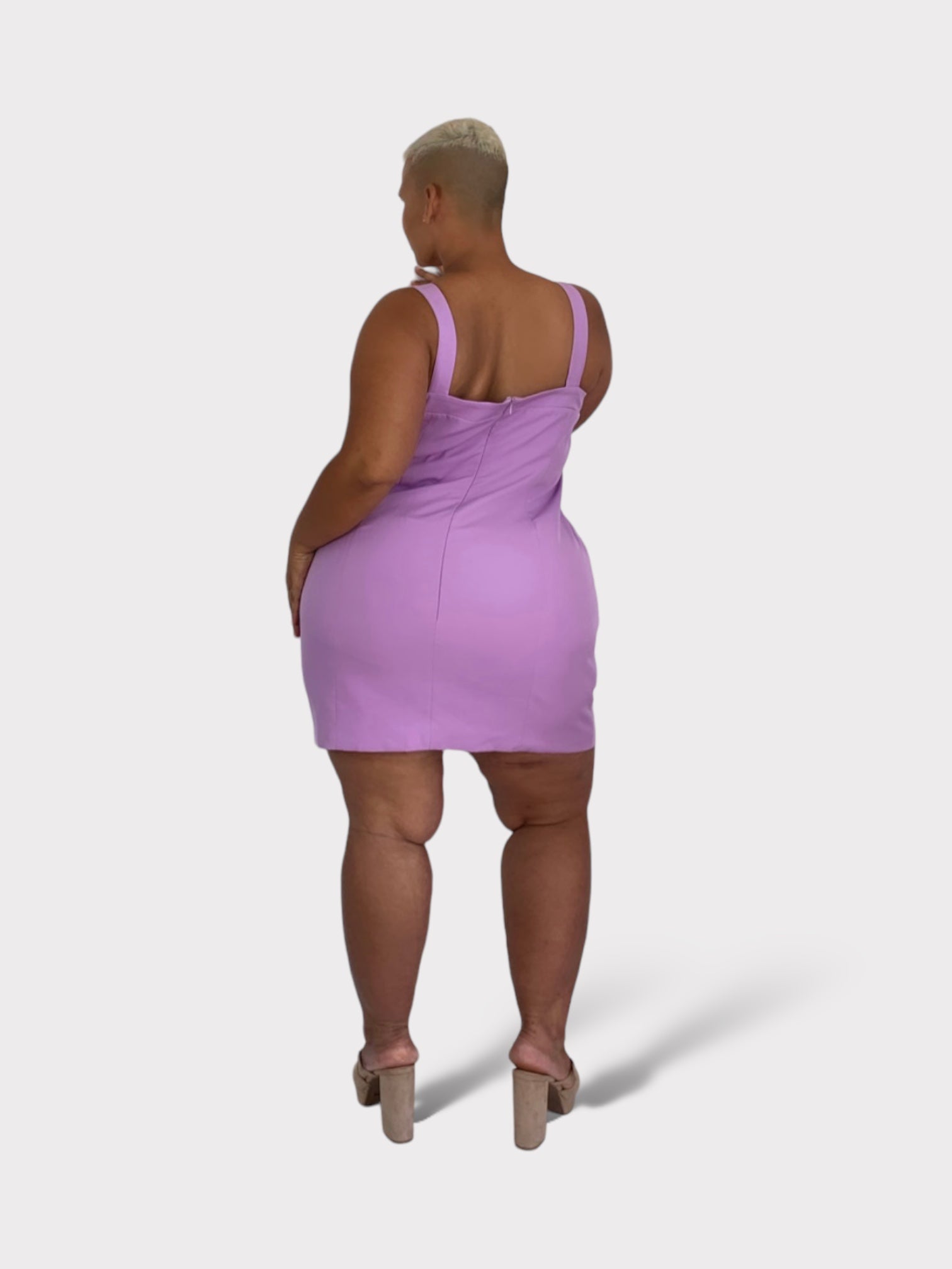 Vestido con botones de lavanda