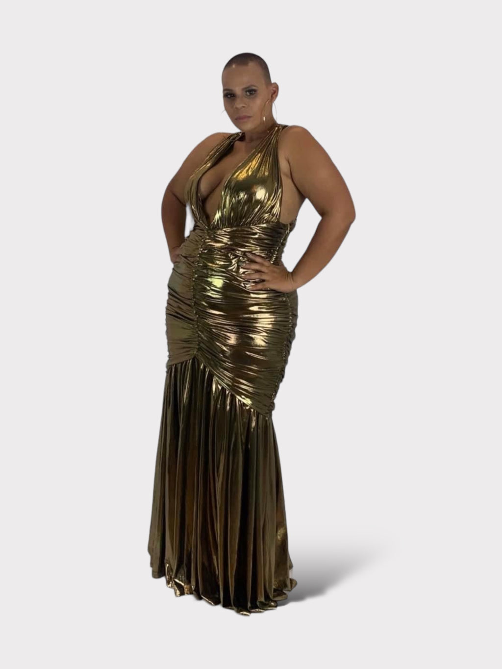 Vestido dorado metalizado